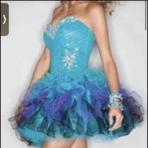 Mori Lee Homecoming Dress Strapless Blue and Purple size 8 only worn for 2 hours